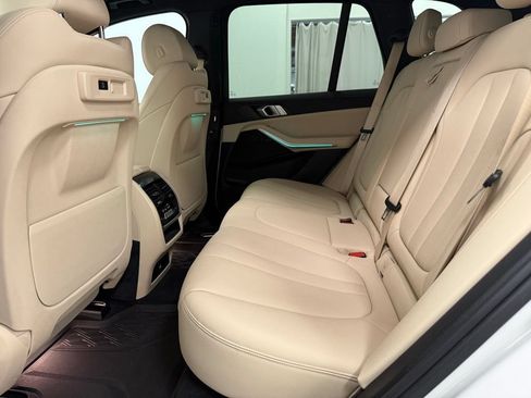 Used 2020 BMW X5 xDrive40i w/ Convenience Package AWD/4WD image 15