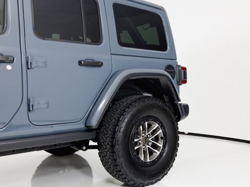 Used 2024 Jeep Wrangler Unlimited Rubicon 392 image 73