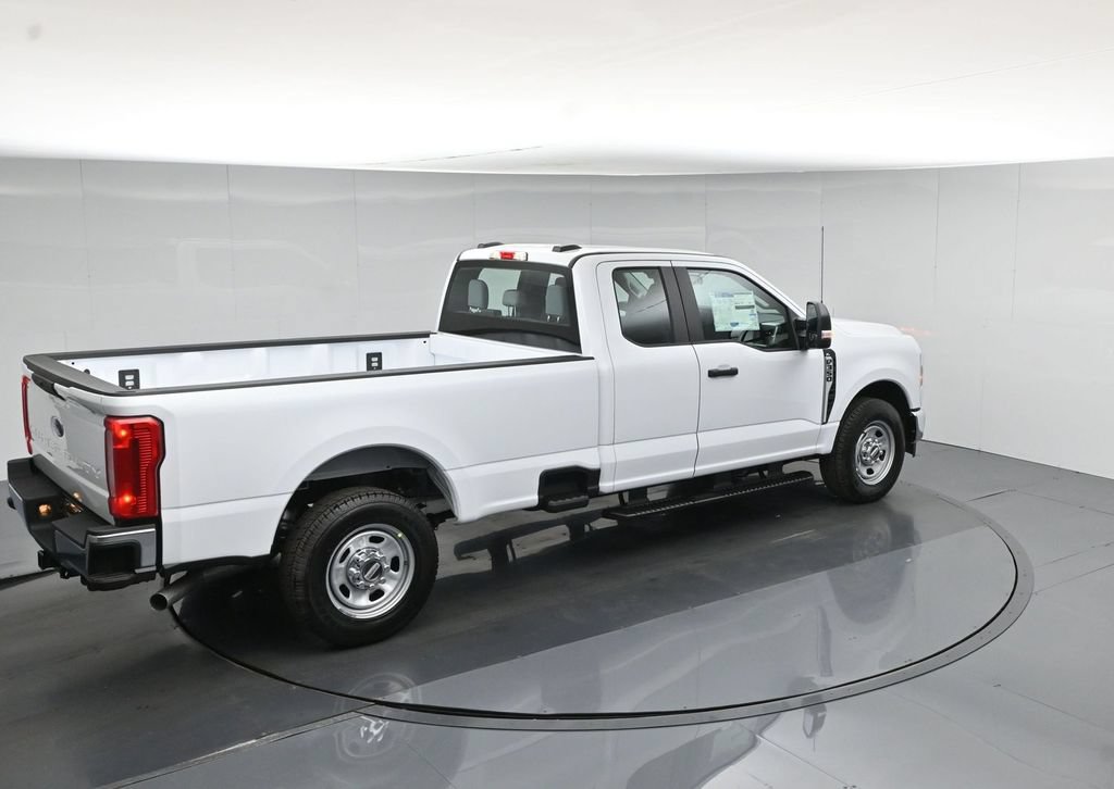 New 2026 Ford F350 XL w/ XL Chrome Package RWD image 38