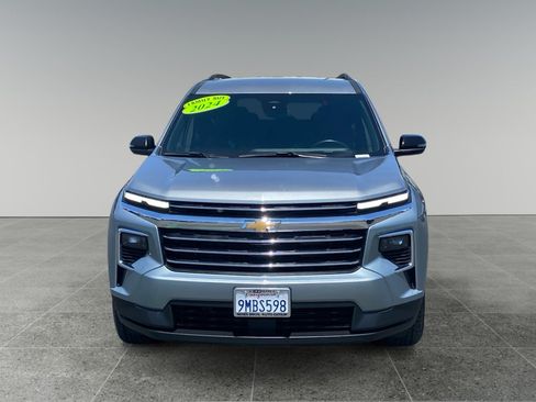 Used 2024 Chevrolet Traverse LT AWD/4WD image 8