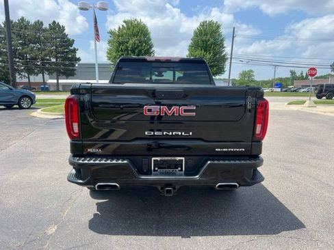 Used 2021 GMC Sierra 1500 Denali w/ Denali Ultimate Package AWD/4WD image 6