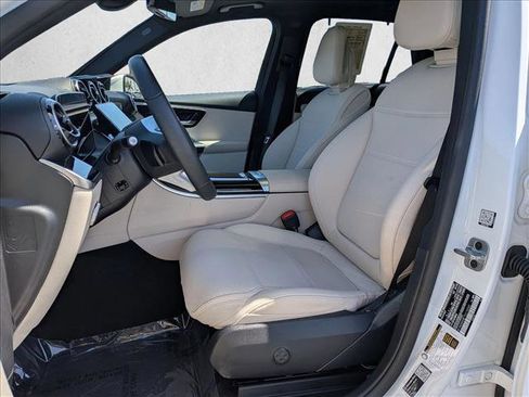Used 2026 Mercedes-Benz GLC 300 4MATIC image 16