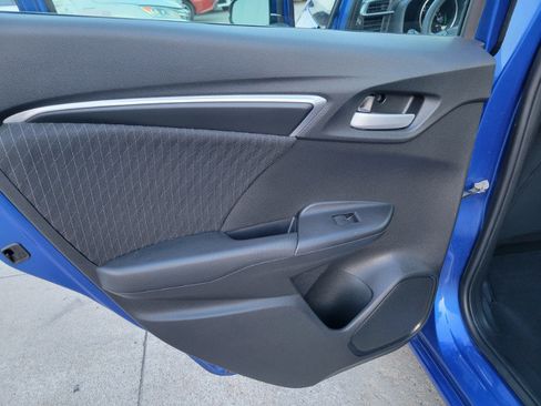 Used 2019 Honda Fit EX image 19