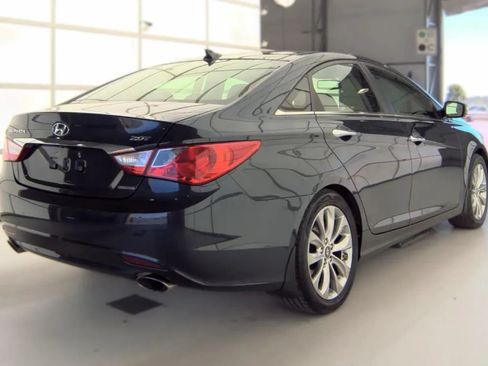 Used 2012 Hyundai Sonata Limited w/ Navigation Pkg FWD image 3