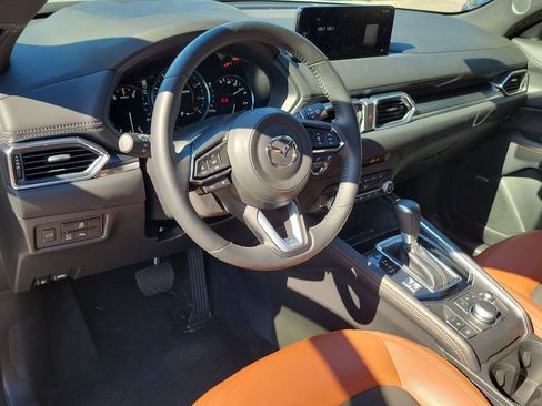 Certified 2025 MAZDA CX-5 Carbon Edition image 18