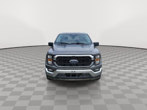 Used 2023 Ford F150 XLT image 3