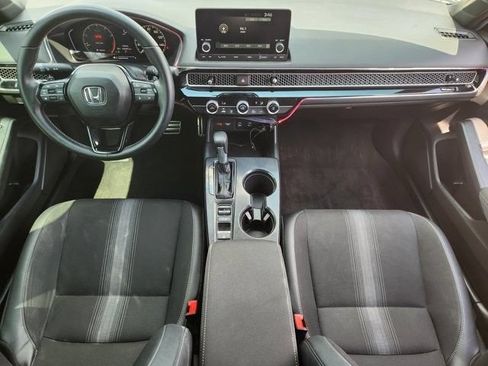 Used 2025 Honda Civic Sport image 24