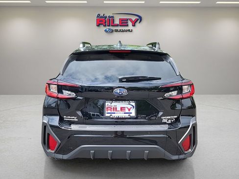 Certified 2024 Subaru Crosstrek 2.5i Limited w/ Popular Package #3 AWD/4WD image 4