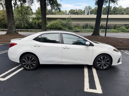 Used 2019 Toyota Corolla SE FWD image 4
