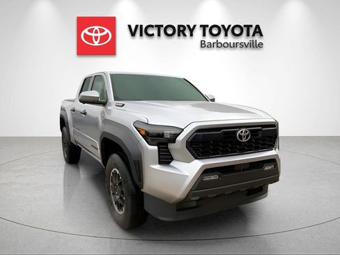 New 2025 Toyota Tacoma TRD Off-Road AWD/4WD image 3