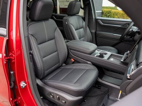 New 2026 GMC Acadia Elevation w/ Black Edition image 9