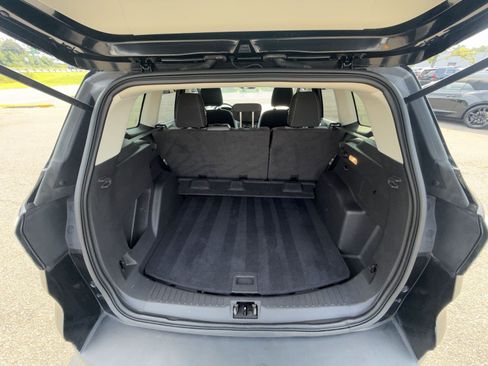 Used 2017 Ford Escape SE FWD image 24