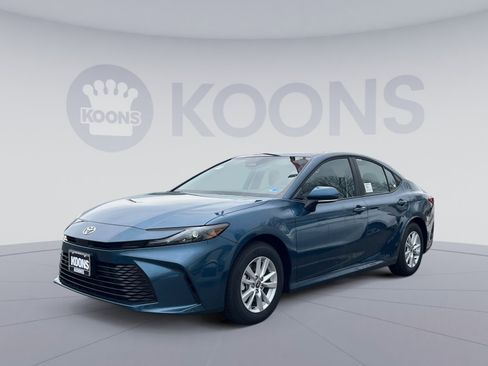 New 2026 Toyota Camry LE image 1