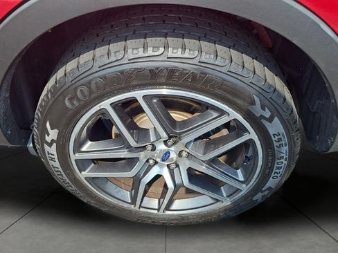 Used 2017 Ford Explorer Sport w/ Equipment Group 401A AWD/4WD image 13
