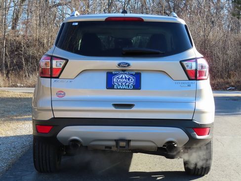 Used 2018 Ford Escape Titanium w/ Ford Safe & Smart Package image 16
