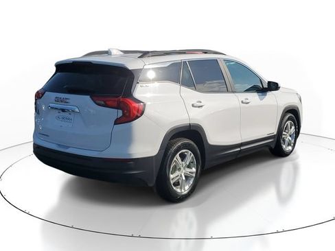 Certified 2021 GMC Terrain SLE w/ Driver Convenience Package FWD image 4