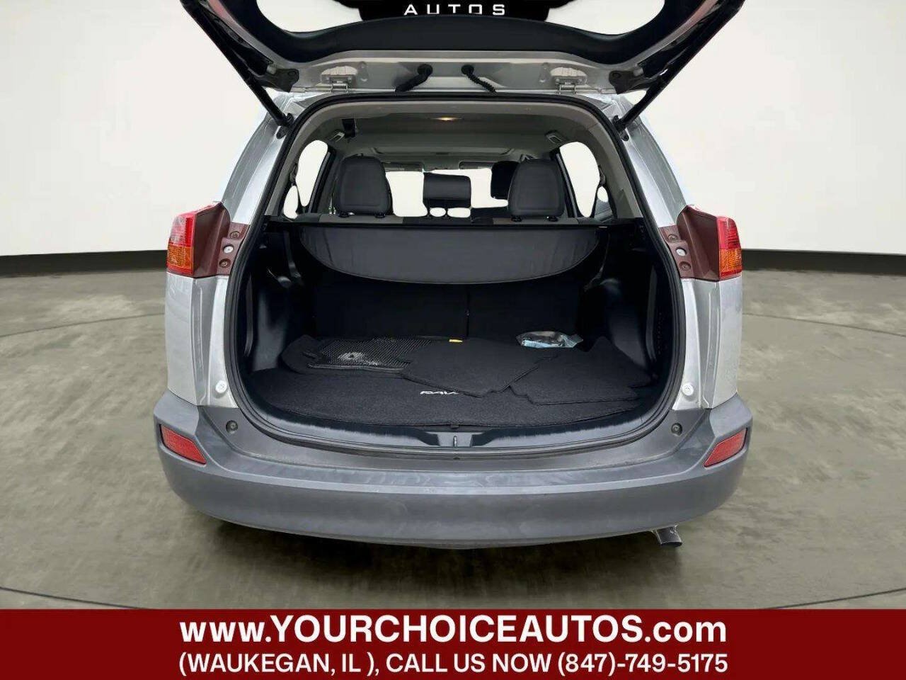 Used 2013 Toyota RAV4 Limited AWD/4WD image 13