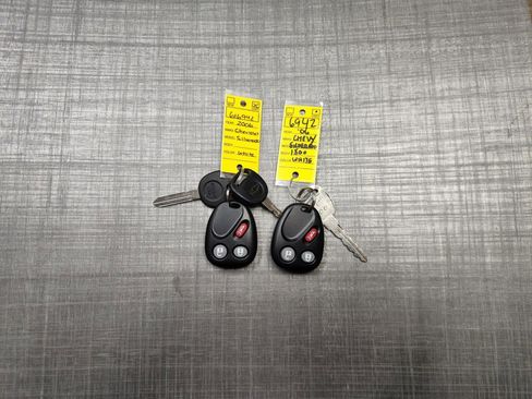 Used 2006 Chevrolet Silverado 1500 LT w/ Onstar Plus Package image 21