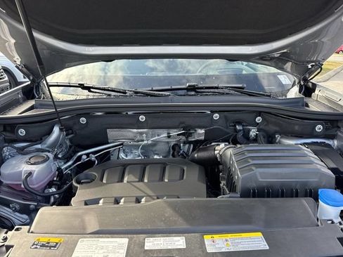 Used 2026 Volkswagen Atlas SEL AWD/4WD image 25