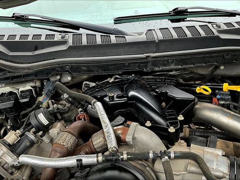Certified 2019 Ford F250 Lariat w/ Lariat Value Package AWD/4WD image 35