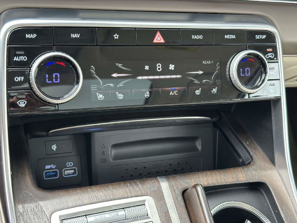 Used 2024 Genesis GV80 3.5T w/ Prestige Package AWD/4WD image 23
