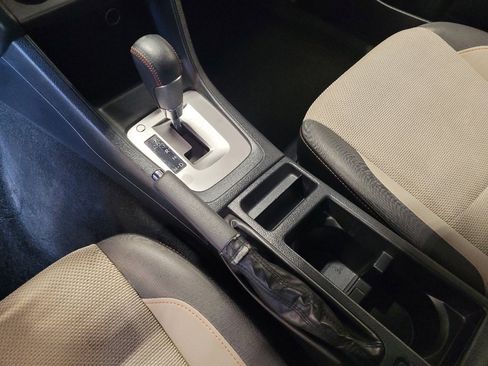 Used 2017 Subaru Crosstrek 2.0i Premium image 26