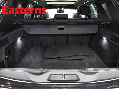 Used 2025 BMW X5 xDrive40i w/ M Sport Package AWD/4WD image 9