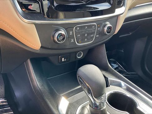 Certified 2023 Chevrolet Traverse LS image 31