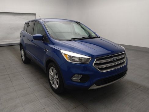 Used 2017 Ford Escape SE FWD image 13