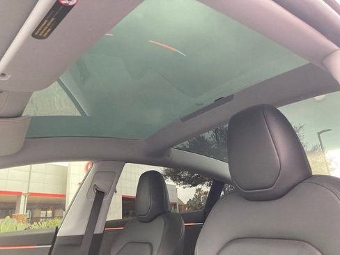 Used 2024 Tesla Model 3 Standard Range image 14