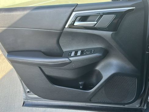 Used 2022 Mitsubishi Outlander SE FWD image 20