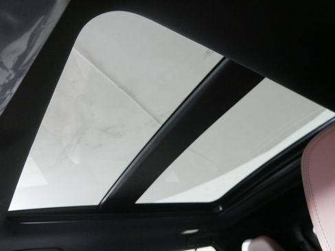 New 2025 Mitsubishi Outlander SEL image 7