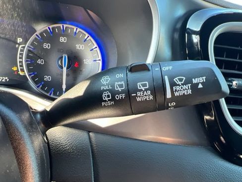 Used 2026 Chrysler Pacifica Select FWD image 22