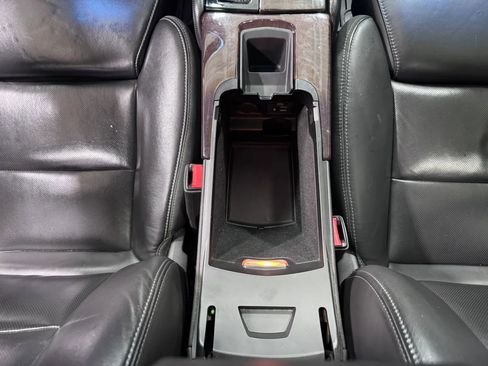 Used 2015 Cadillac XTS Premium AWD/4WD image 40