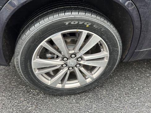 Used 2021 Cadillac XT6 Premium Luxury image 36