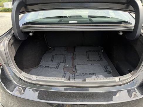 Used 2023 MAZDA MAZDA3 s FWD image 38