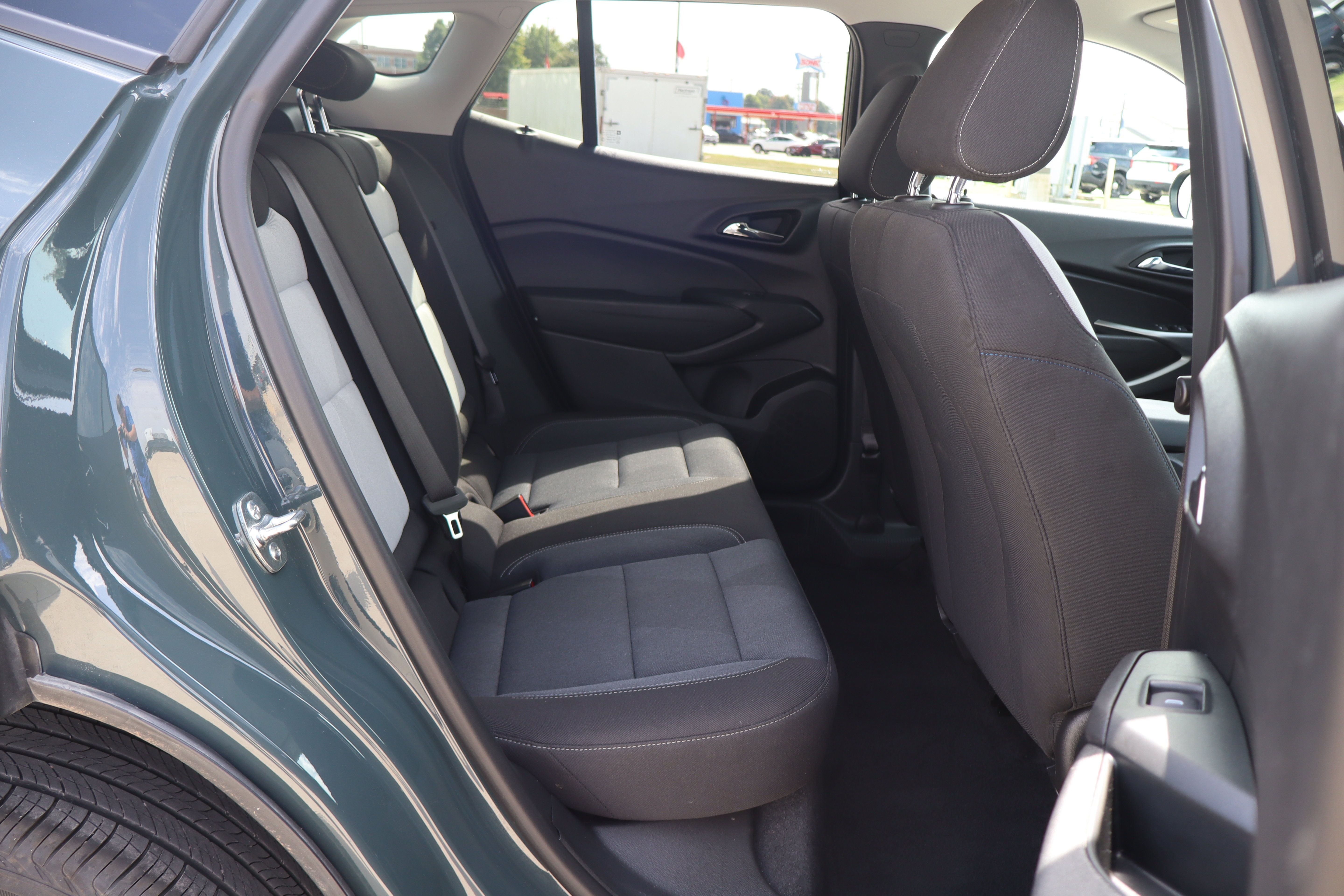 Used 2026 Chevrolet Trax LS FWD image 11