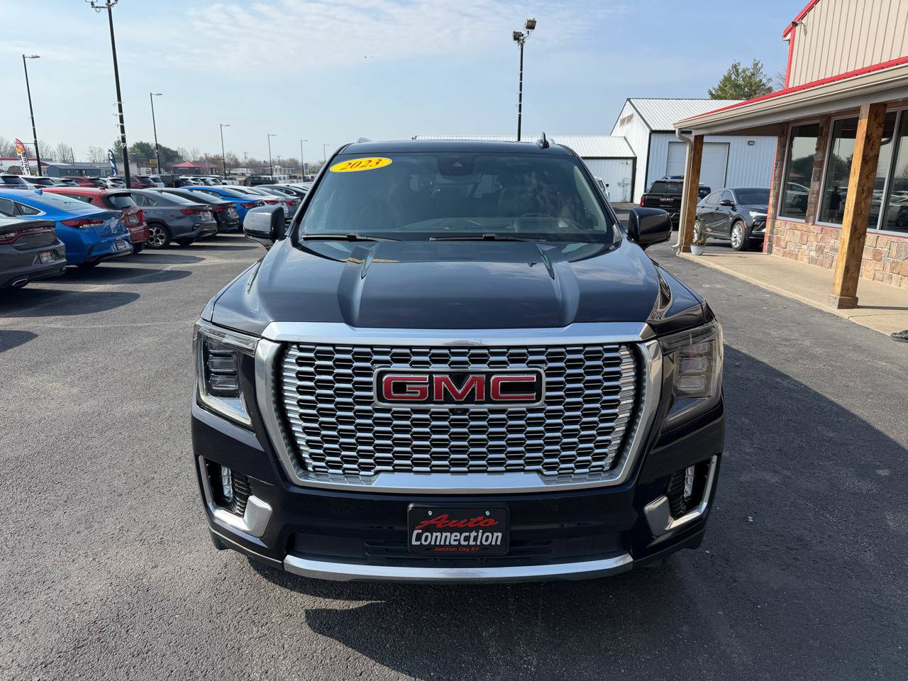 Used 2023 GMC Yukon Denali w/ Max Trailering Package AWD/4WD image 11