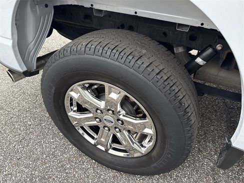 Used 2022 Ford F150 XLT w/ Equipment Group 302A High image 17