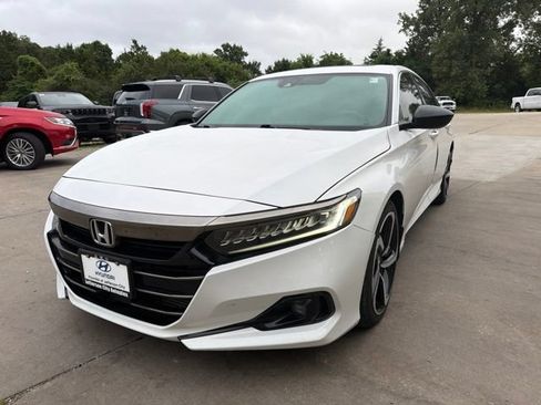 Used 2021 Honda Accord Sport image 7