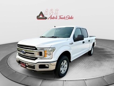 Used 2019 Ford F150 XLT w/ Trailer Tow Package image 3