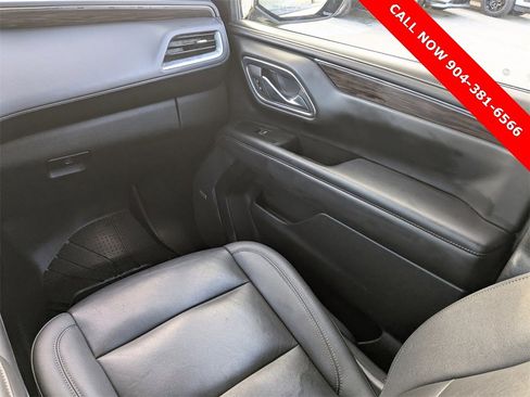 Used 2022 Chevrolet Tahoe Z71 image 18