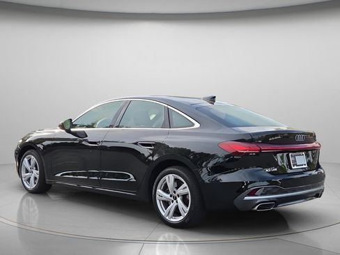 Certified 2025 Audi A5 2.0T Premium w/ Convenience Package AWD/4WD image 6