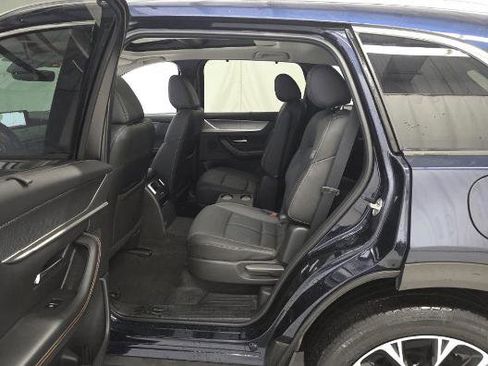 Used 2024 MAZDA CX-90 Plug-In Hybrid w/ Premium Pkg image 16