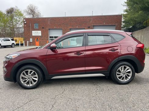 Used 2018 Hyundai Tucson SEL AWD/4WD image 2