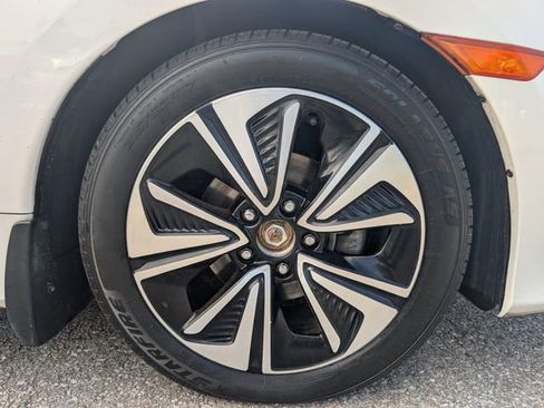 Used 2016 Honda Civic EX-T image 25