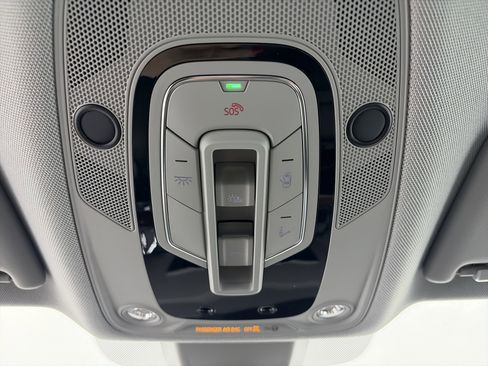 Certified 2023 Audi Q5 e Premium Plus w/ Premium Plus Package image 33