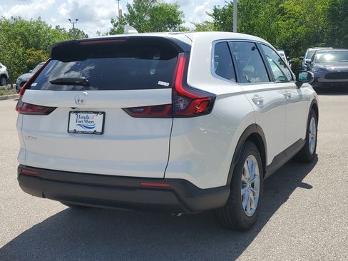 New 2026 Honda CR-V EX image 3