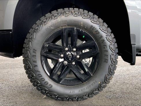 New 2026 Chevrolet Silverado 1500 Custom Trail Boss AWD/4WD image 11