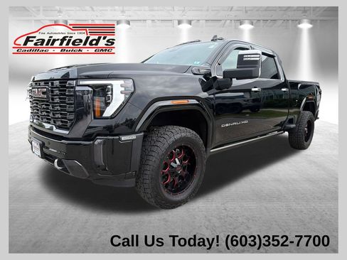 Used 2024 GMC Sierra 3500 Denali Ultimate AWD/4WD image 1